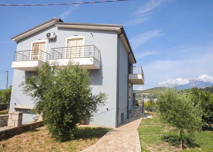 Amla\'S Villa